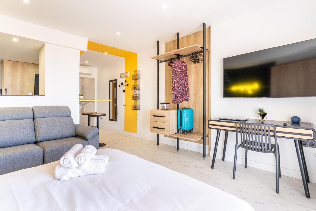Expoholidays- Apartaments Paseo Maritimo Almería Esterno foto