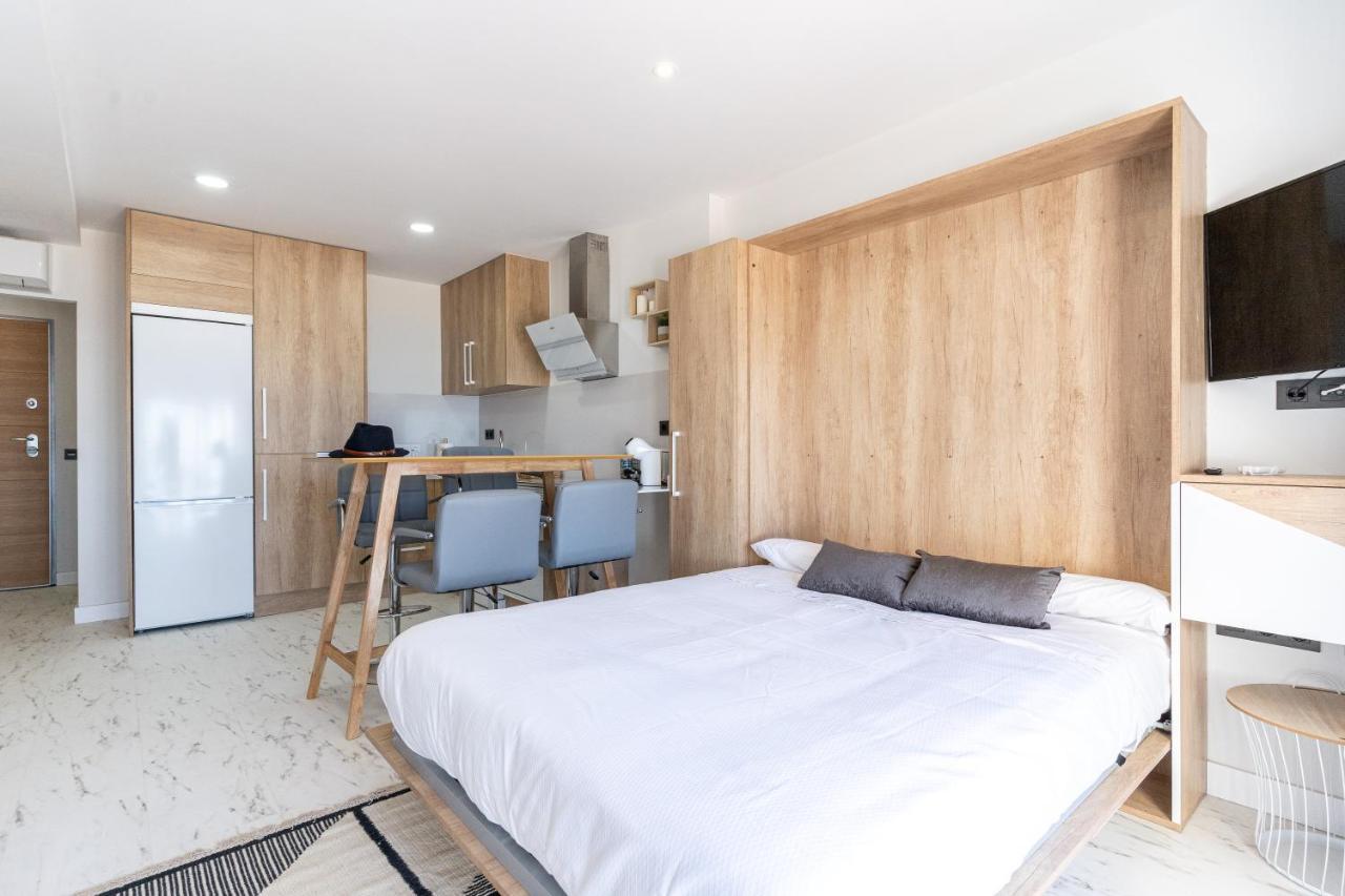 Expoholidays- Apartaments Paseo Maritimo Almería Esterno foto