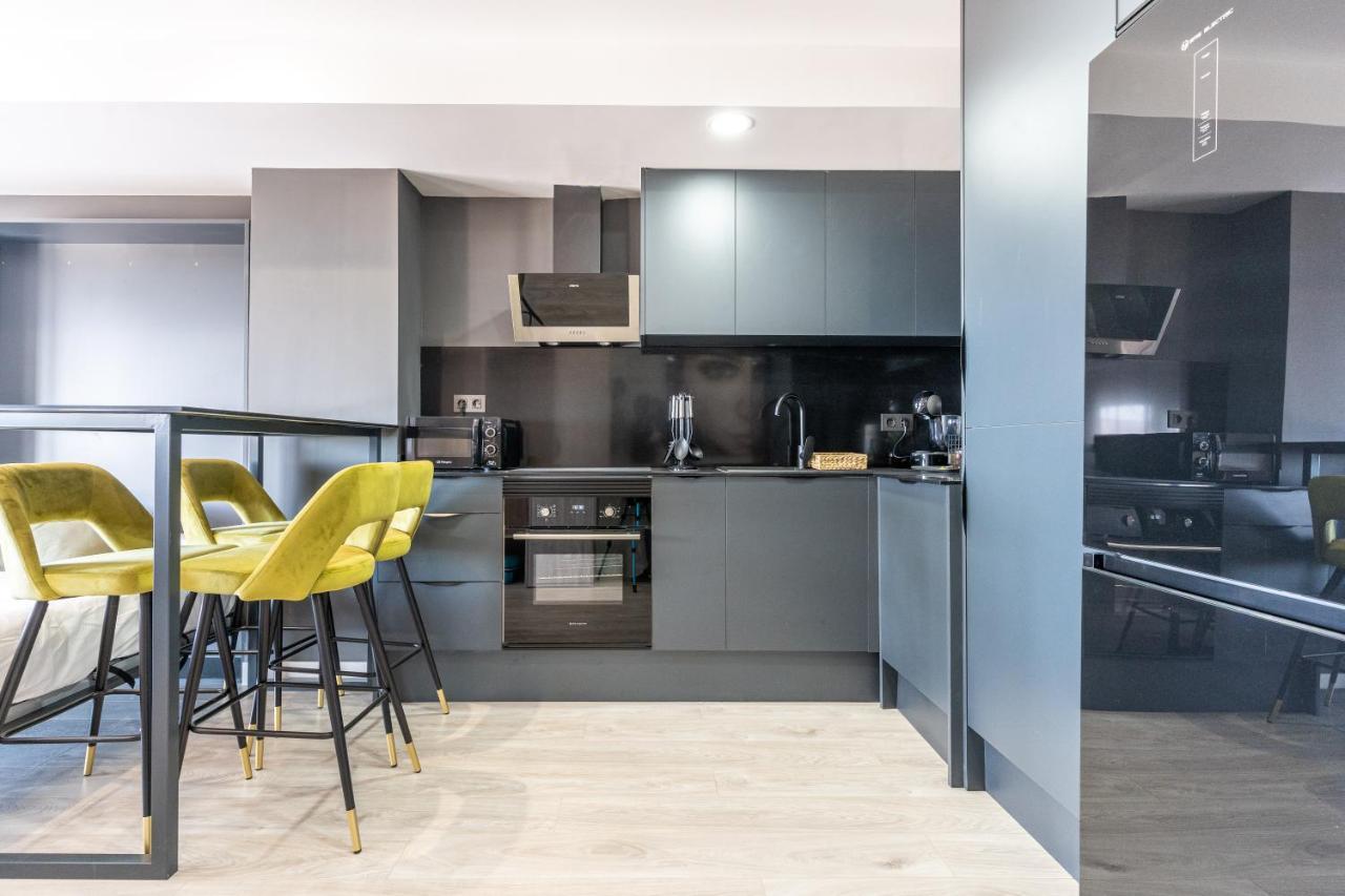 Expoholidays- Apartaments Paseo Maritimo Almería Esterno foto