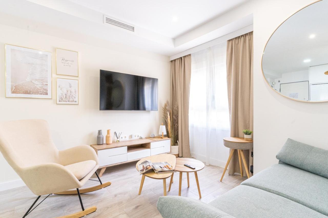 Expoholidays- Apartaments Paseo Maritimo Almería Esterno foto