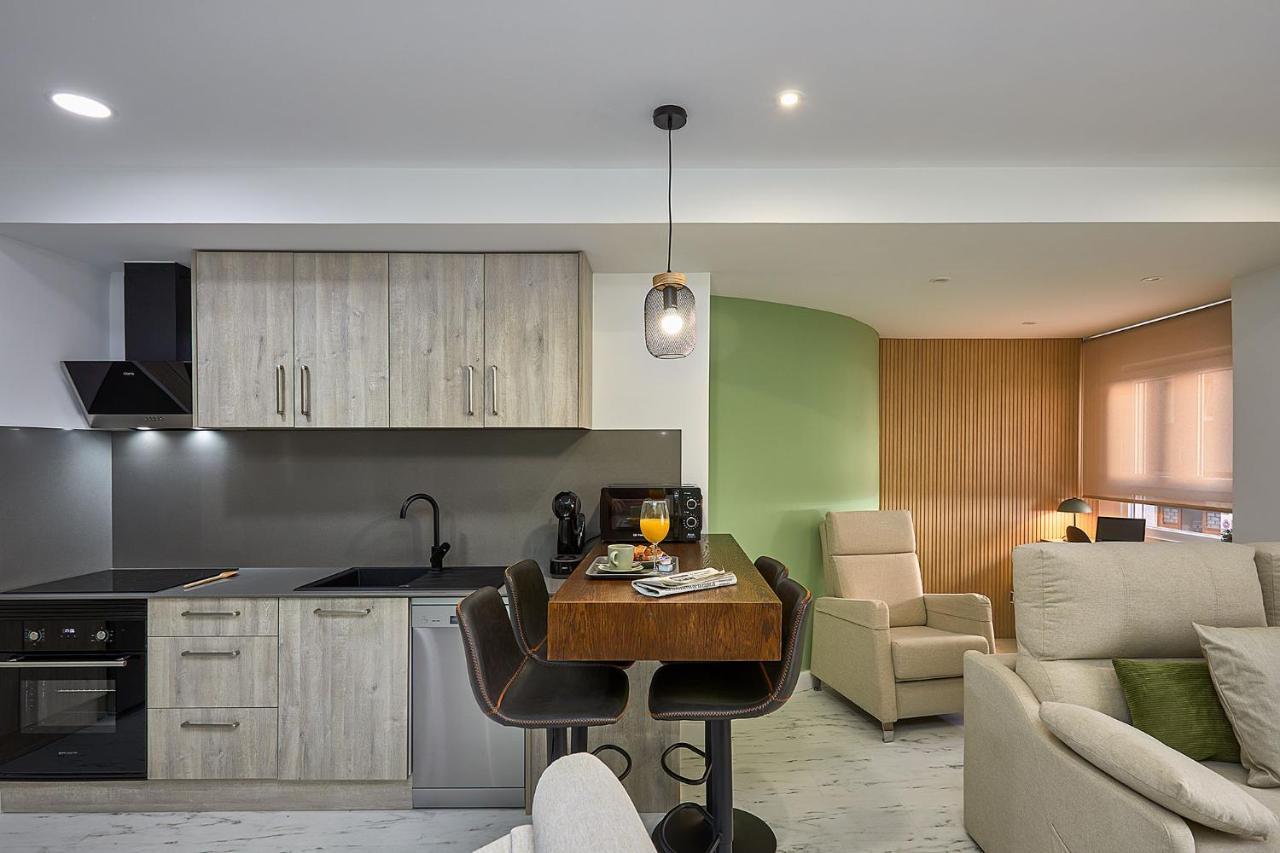 Expoholidays- Apartaments Paseo Maritimo Almería Esterno foto