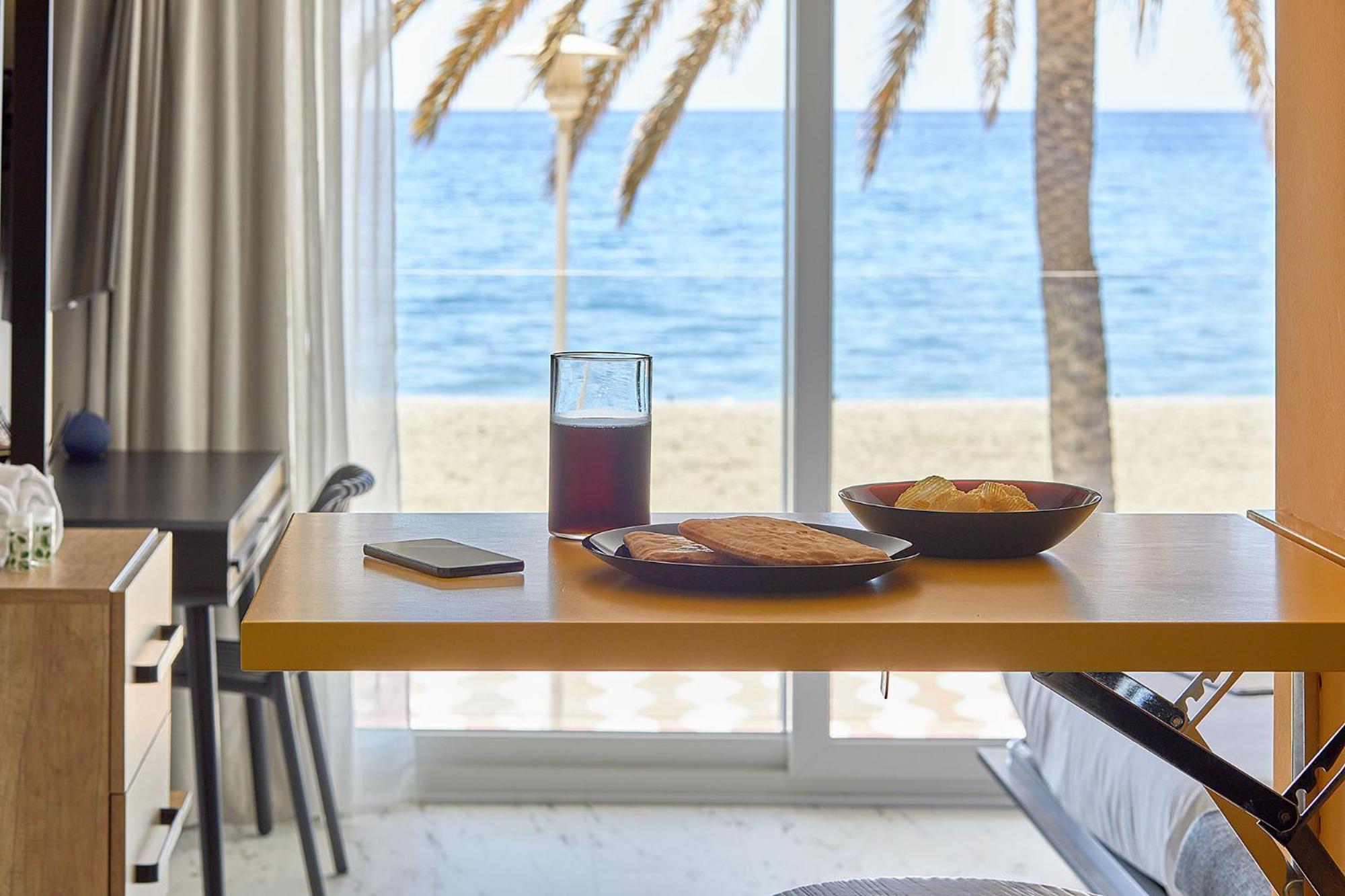 Expoholidays- Apartaments Paseo Maritimo Almería Esterno foto