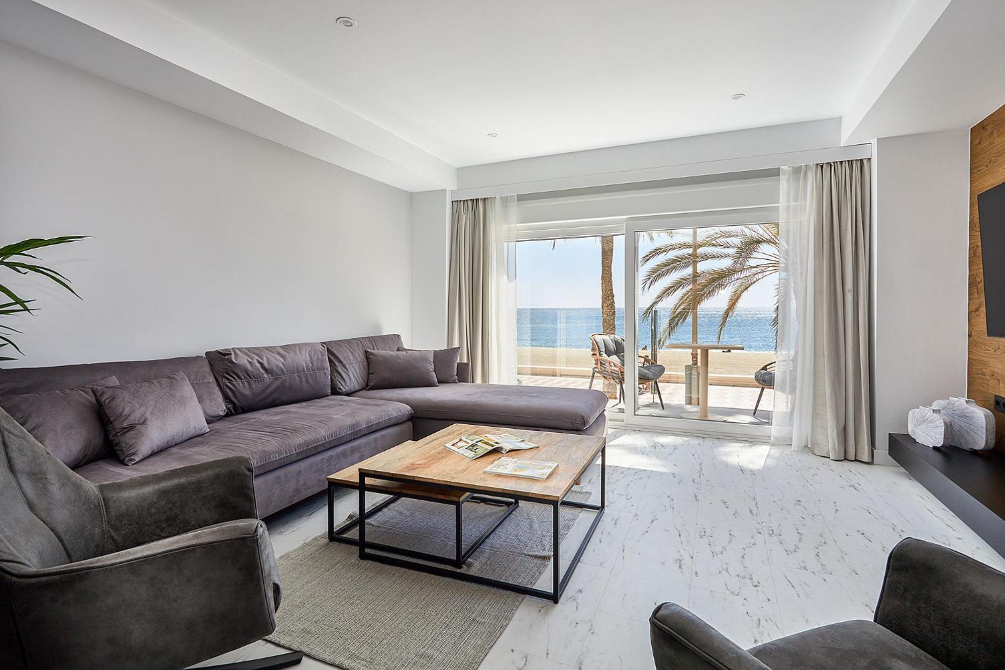 Expoholidays- Apartaments Paseo Maritimo Almería Esterno foto